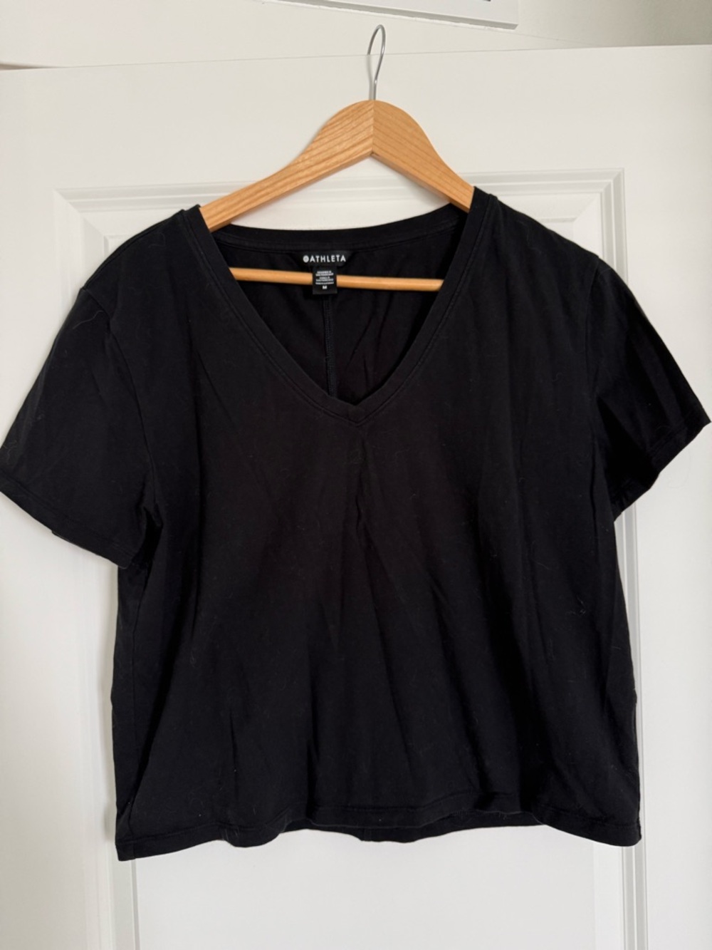 Athleta Black V-Neck Short Sleeve Tee Top